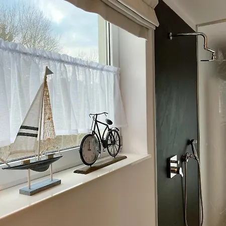 Appartamento Lux Pogorzelica, Dwupoziomowy, Dwie Lazienki, Dwa Tarasy, Pies Gratis!